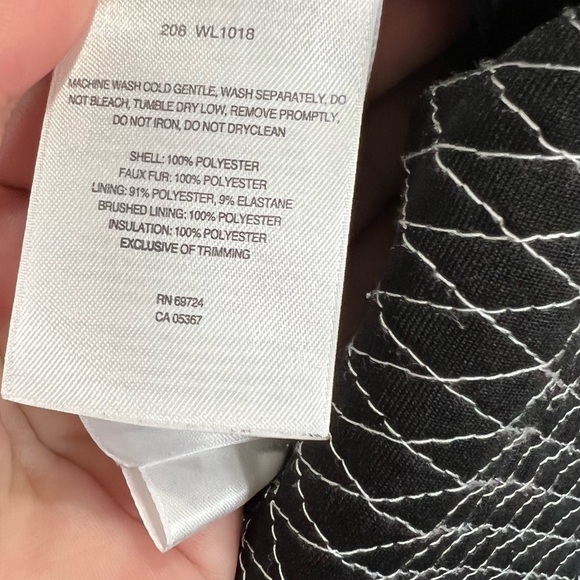 Columbia  White Vest - Picture 4 of 12